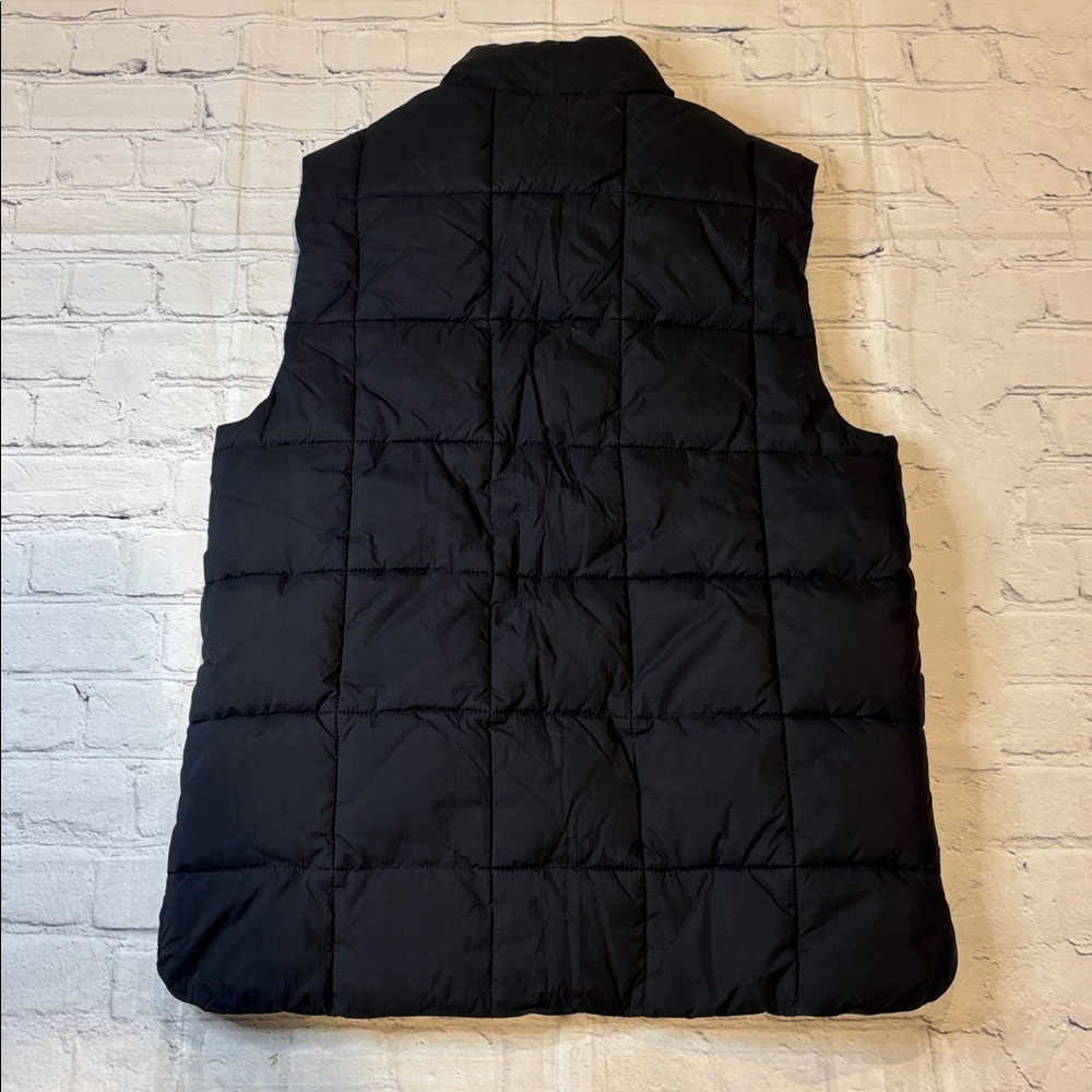 Madewell Quilted Puffer Vest - Picture 10 of 16